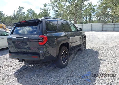 2025 Toyota 4Runner Trd Off Road z USA, uszkodzony, nr VIN JTEVA5BR2S5008193